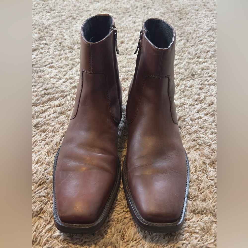 Kenneth Cole New York Chestnut Leather Boots